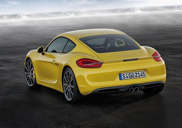 Компания Porsche AG представила на автосалоне в Лос-Анджелесе новое спортивное двухместное купе Cayman